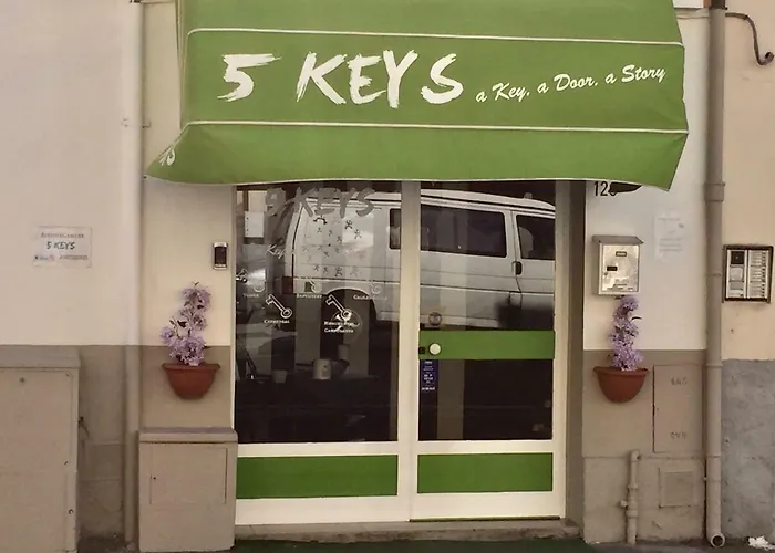 Bed and Breakfast 5 Keys Pisa
